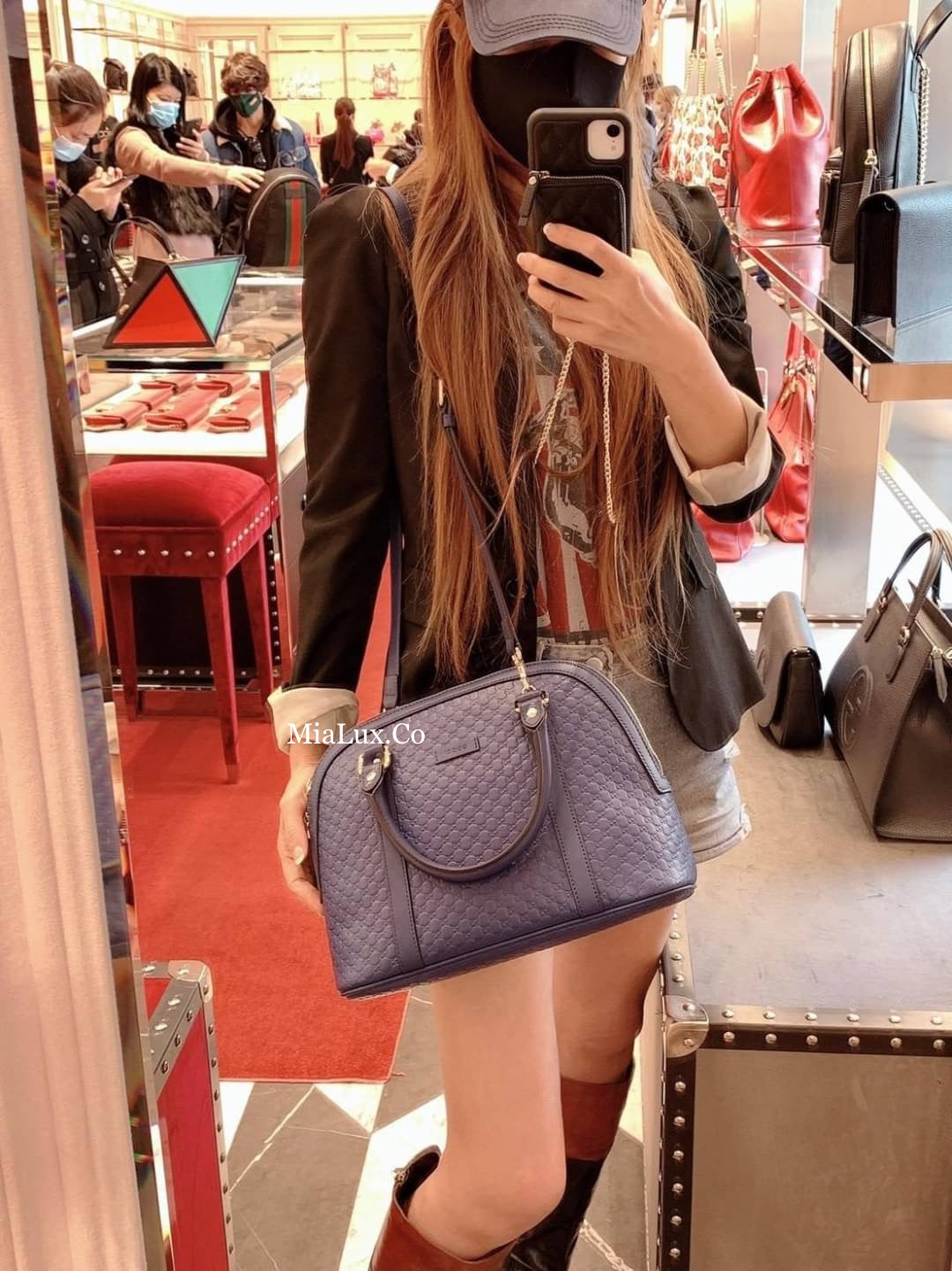 @Gucci▪️Embossed Bag S 小款壓紋牛皮貝殼包/P585 🔔限時折🉐27330