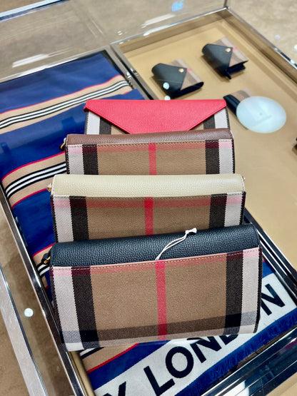 @Burberry▪️Halton 信封長夾/650P455 🔥折上七折🉐15330