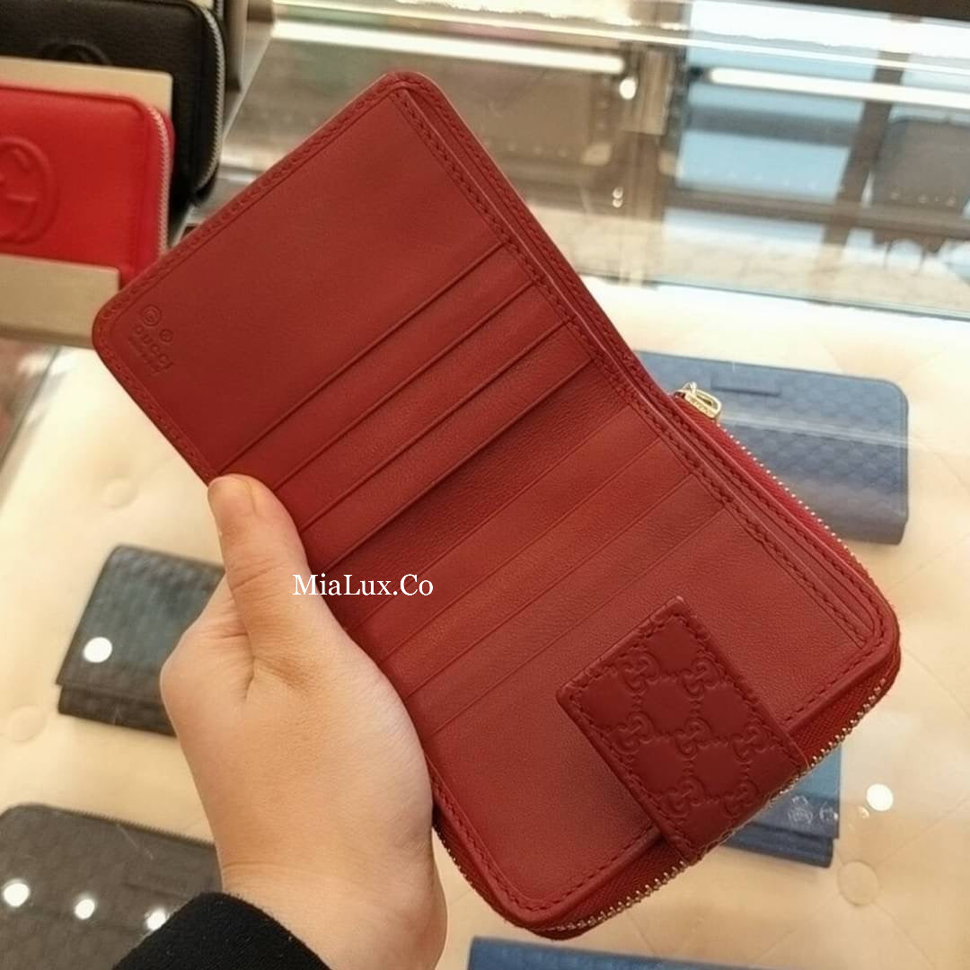 @Gucci Embossed Wallet 壓紋雙層拉鍊短夾/P230