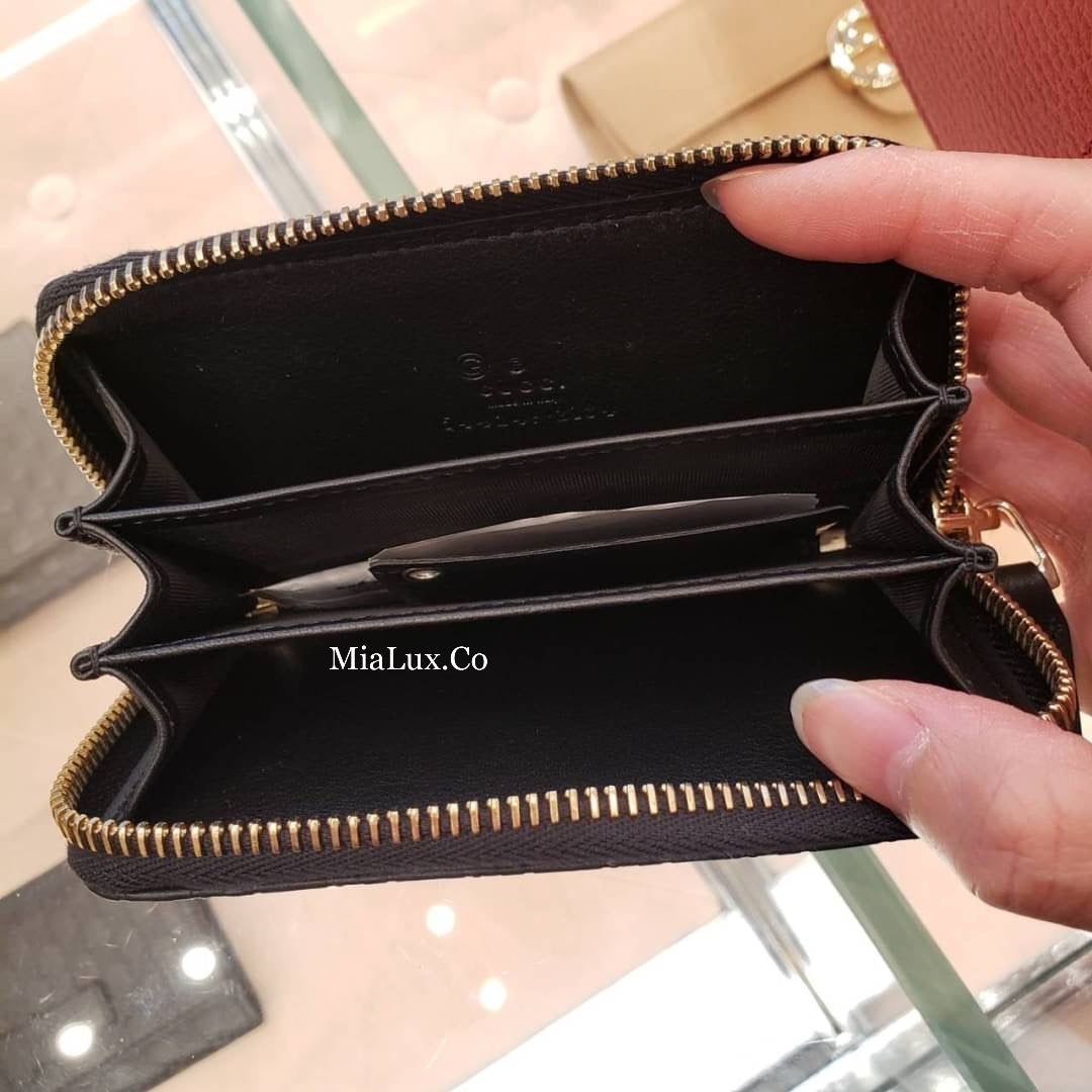 @Gucci Embossed Coin Purse Mini 迷你壓紋拉鍊零錢包/P195 🔔限時折🉐9980