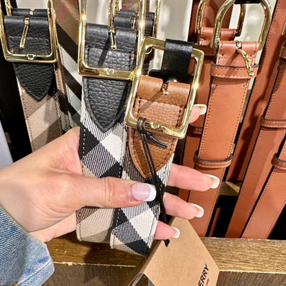 @Burberry Classic Belt 格紋雙面皮帶/P180 🔥下殺🉐9600