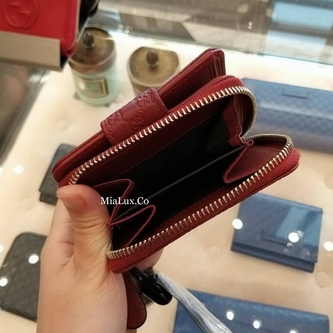 @Gucci Embossed Wallet 壓紋雙層拉鍊短夾/P230