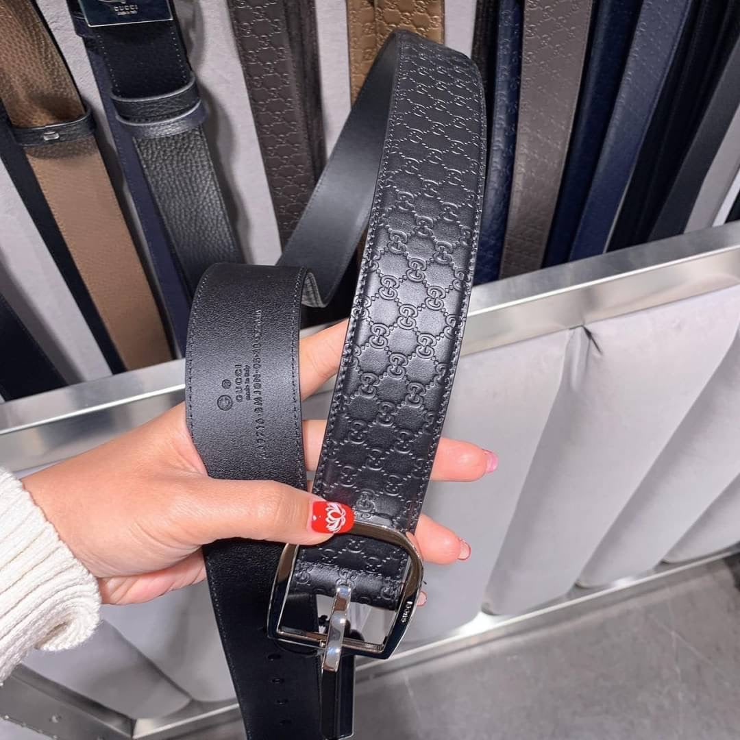 @Gucci Embossed Belt 男生款壓紋方頭皮帶/P195