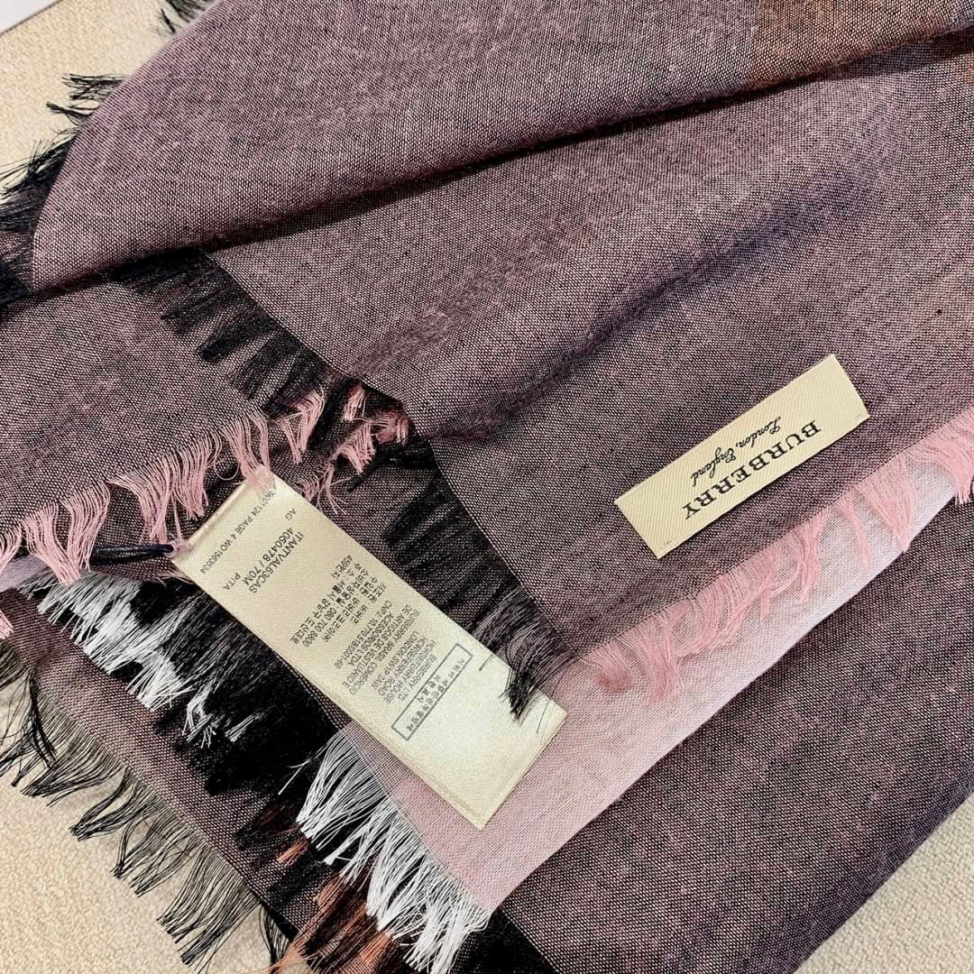 @Burberry Scarf 輕薄羊毛大方圍巾/P129 🔥下殺🉐7310