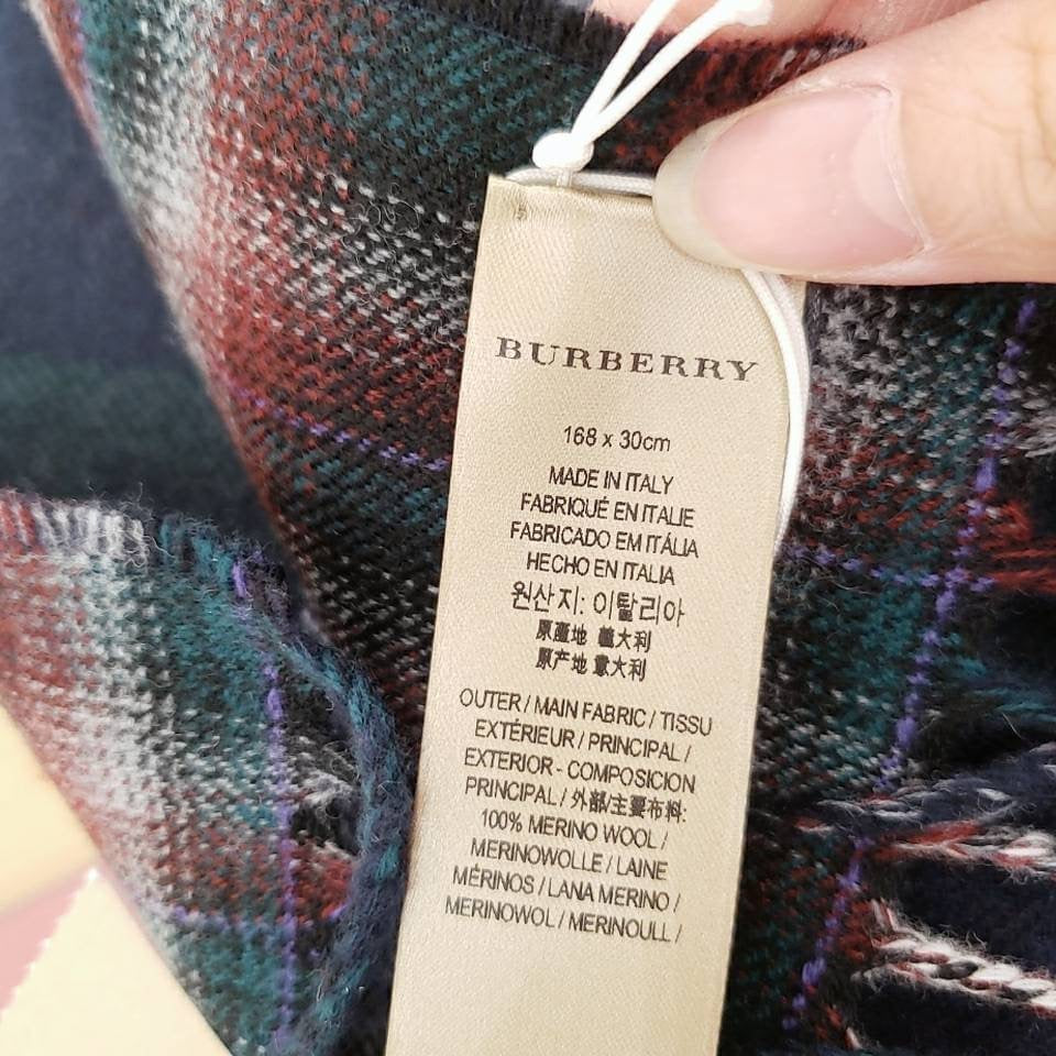 @Burberry Check Scarf 雙面格紋拼接羊毛圍巾/P149 🔥下殺🉐8210