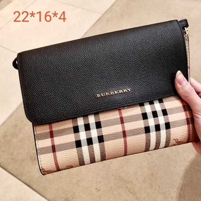 ❌@Burberry Haymarket Check 小款格紋拼皮翻蓋包/P485 🔥下殺🉐22830