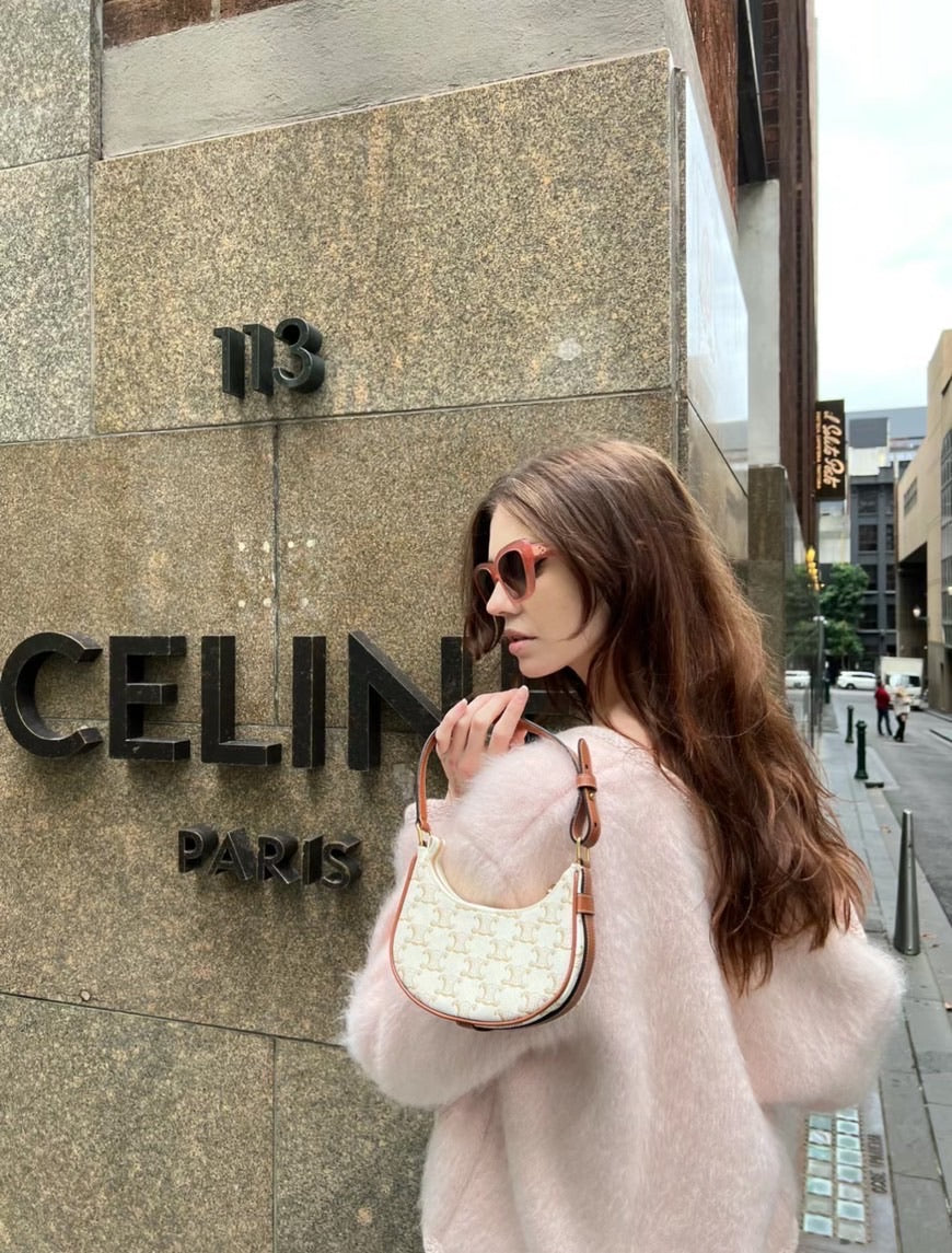 Celine▪️AVA MINI 老花腋下包/730E790 🉐28650🇪🇺