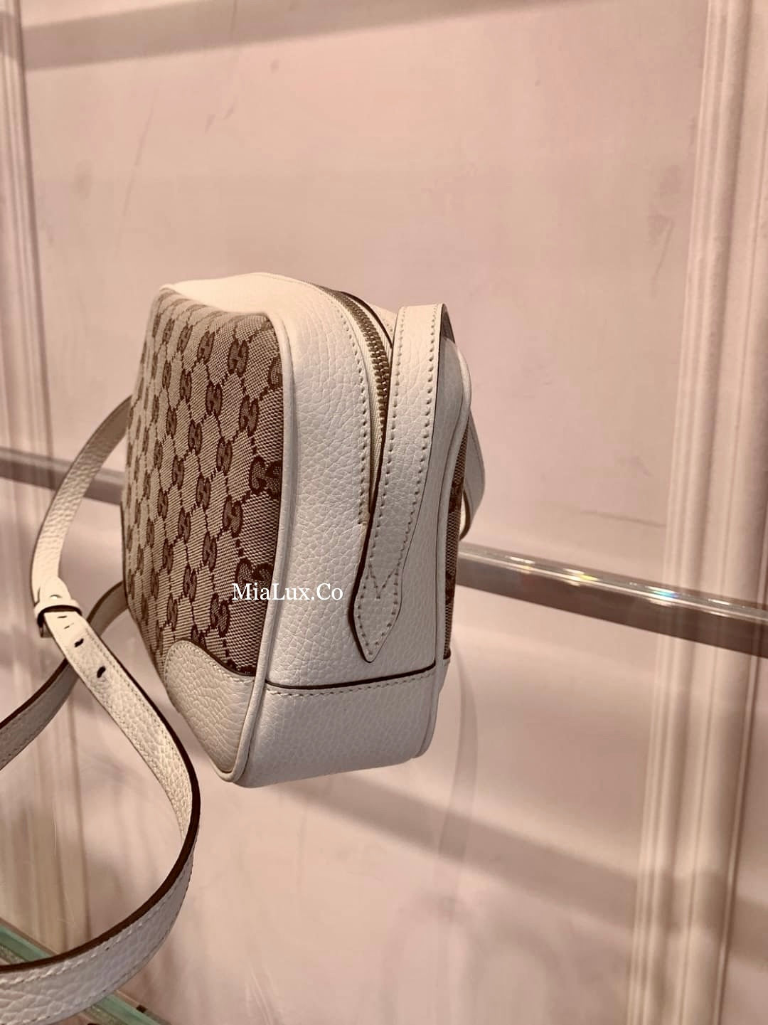 @Gucci Canvas Camera Bag 老花相機包/P490