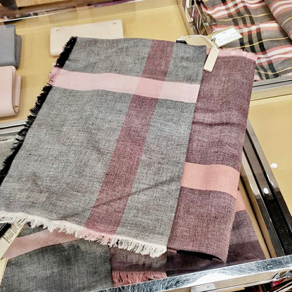 @Burberry Scarf 輕薄羊毛大方圍巾/P129 🔥下殺🉐7310