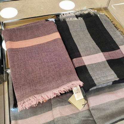 @Burberry Scarf 輕薄羊毛大方圍巾/P129 🔥下殺🉐7310