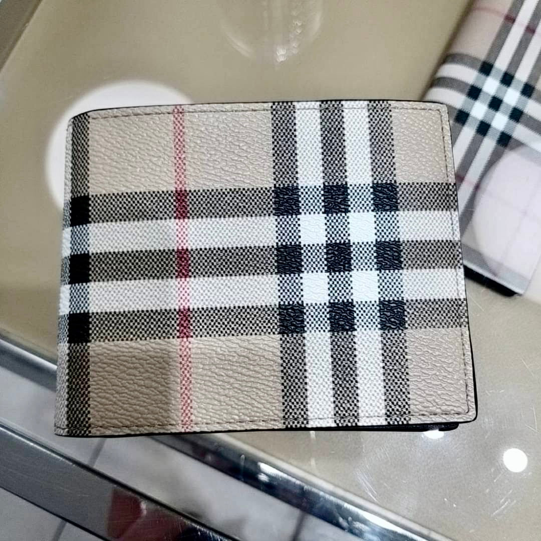 ❌@Burberry Vintage Check and Leather 男女款對開短夾/P240 🔥下殺🉐11800