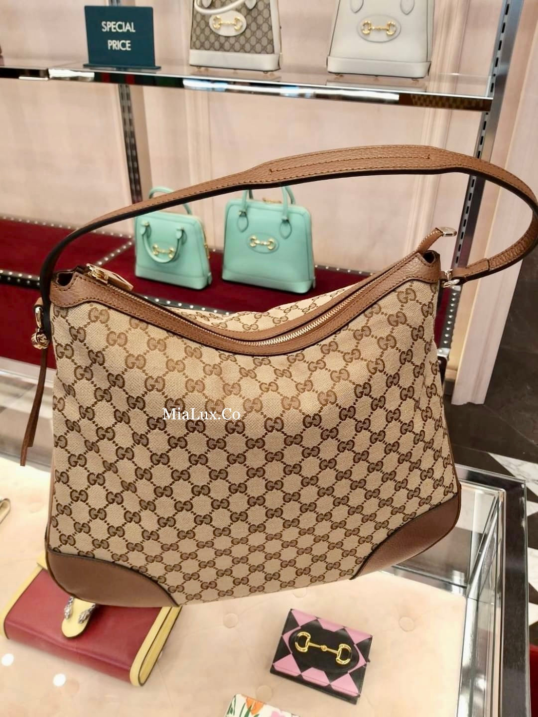 @Gucci Canvas Hobo 老花肩背包/P565