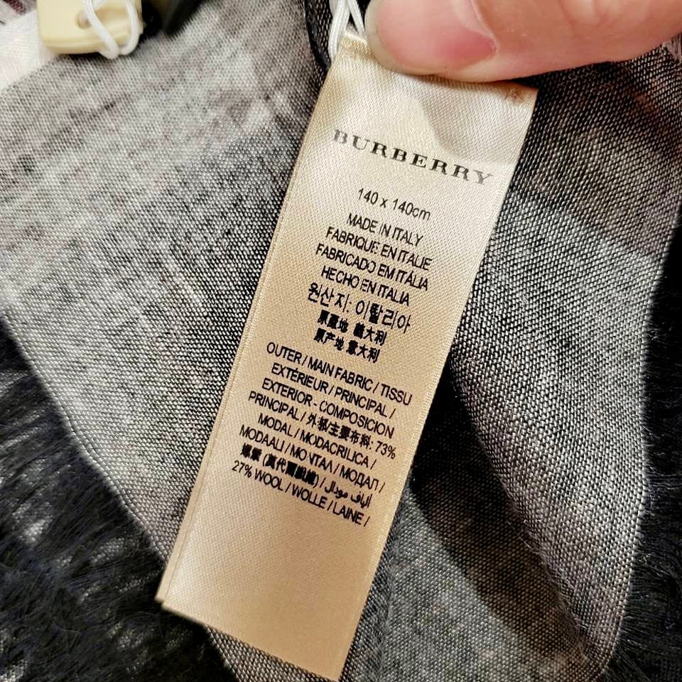 @Burberry Scarf 輕薄羊毛大方圍巾/P129 🔥下殺🉐7310