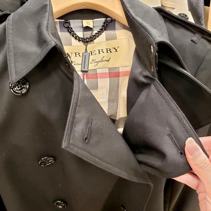 @Burberry Harbourne 女中短板風衣/P690 🔥折上七折🉐22740