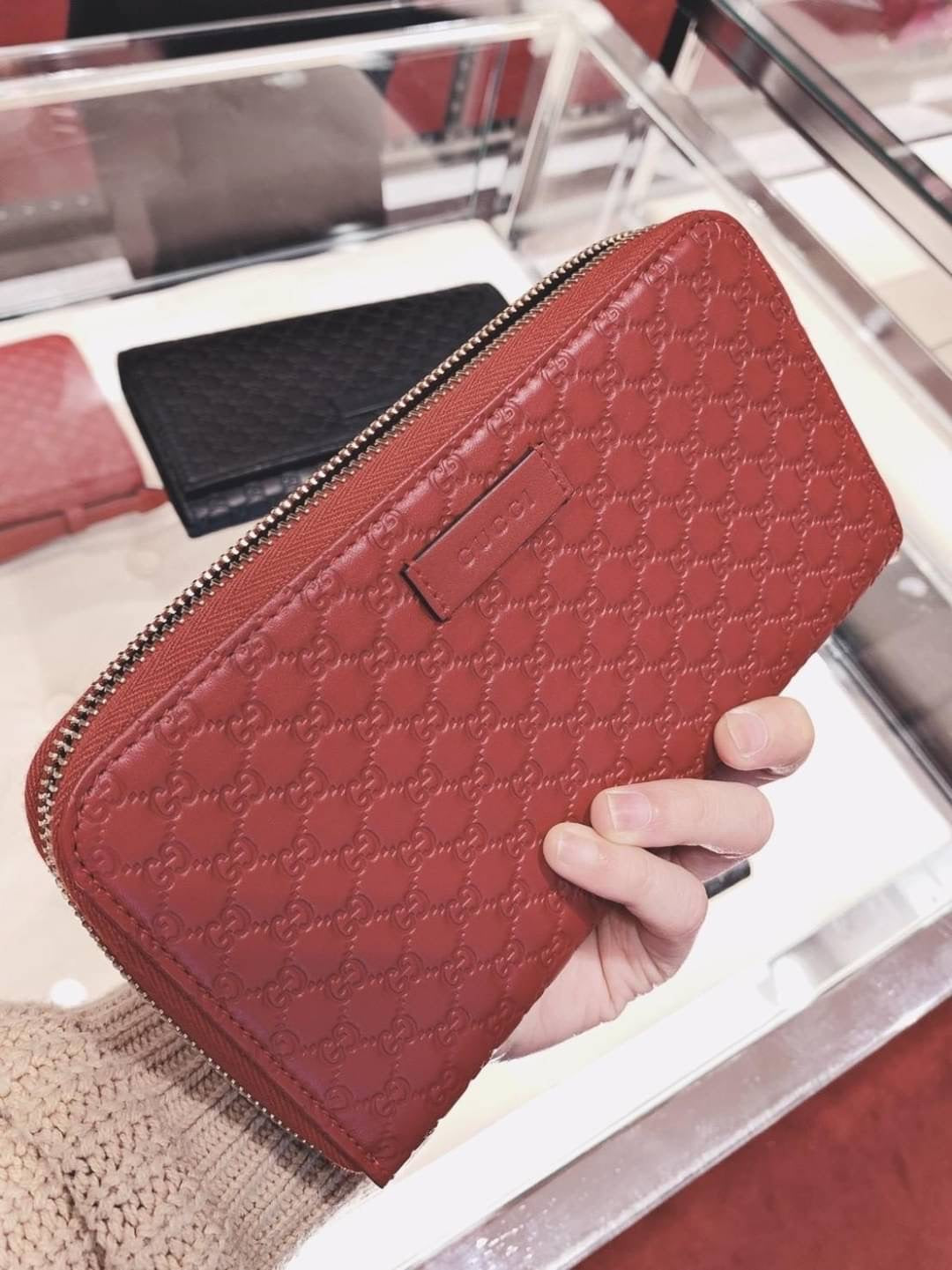 @Gucci▪️Embossed Long Wallet 壓紋拉鍊長夾/P270 🔔限時折🉐13150