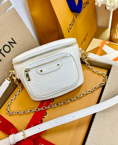 LV Mini Bumbag 迷你牛皮腰胸包/1550 ✨🉐64550