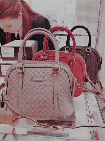 @Gucci▪️Embossed Bag S 小款壓紋牛皮貝殼包/P585 🔔限時折🉐27330