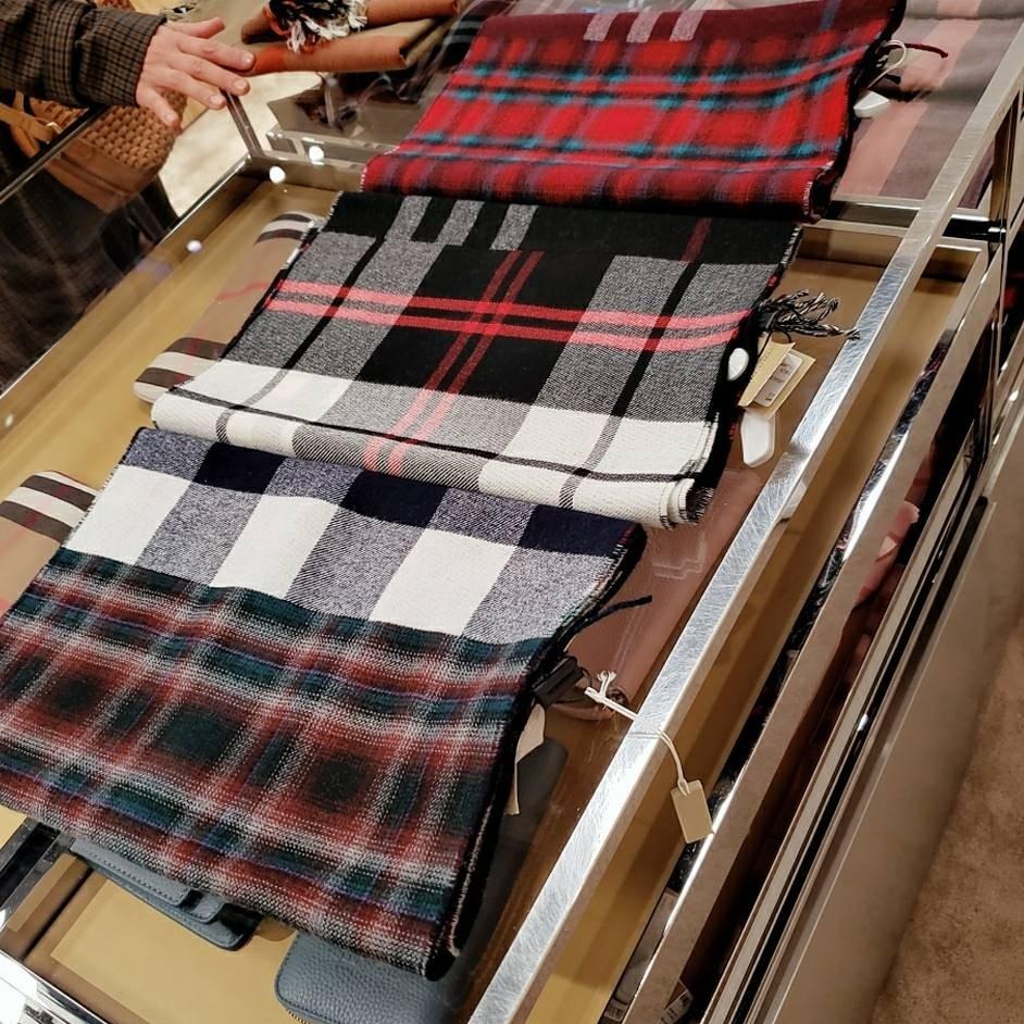 @Burberry Check Scarf 雙面格紋拼接羊毛圍巾/P149 🔥下殺🉐8210