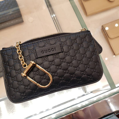 @Gucci Embossed Key Pouch 壓紋U型扣鑰匙錢包/P145