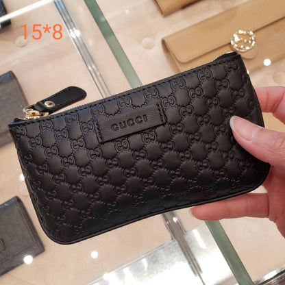 @Gucci Embossed Key Pouch 壓紋U型扣鑰匙錢包/P145