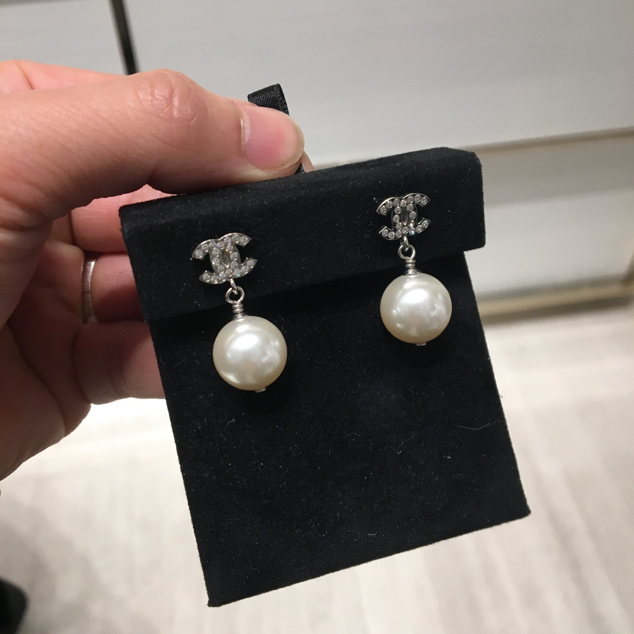 CHANEL✨| PENDANT PEARL DIAMANTE DANGLING EARRINGS 垂墜大珍珠耳環 -