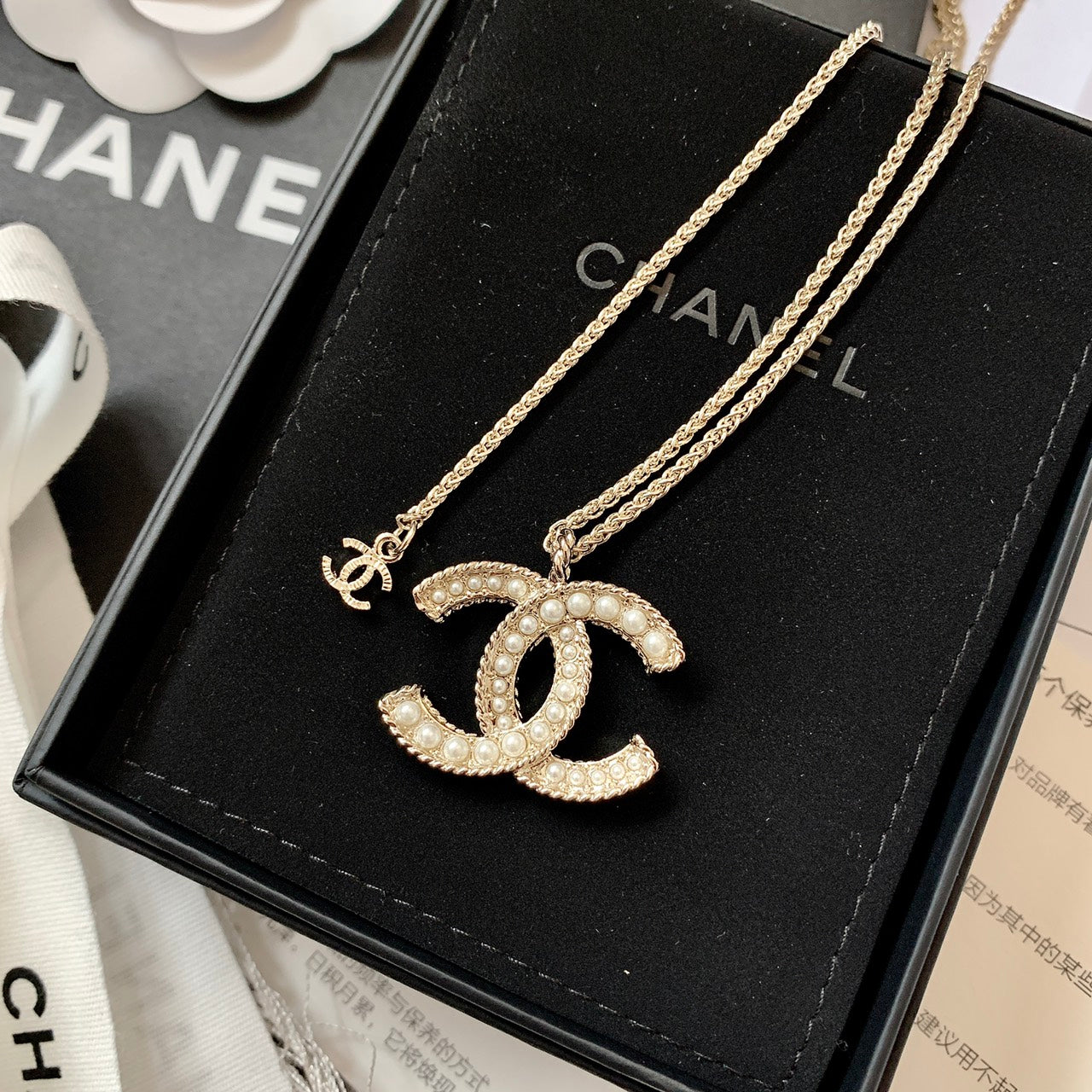 CHANEL▪️CC PEARL NECKLACE 雙C珍珠排鑽金項鍊 -